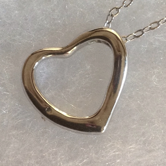 Sterling Silver Slide Heart Pendant & Chain 925 - Picture 1 of 8